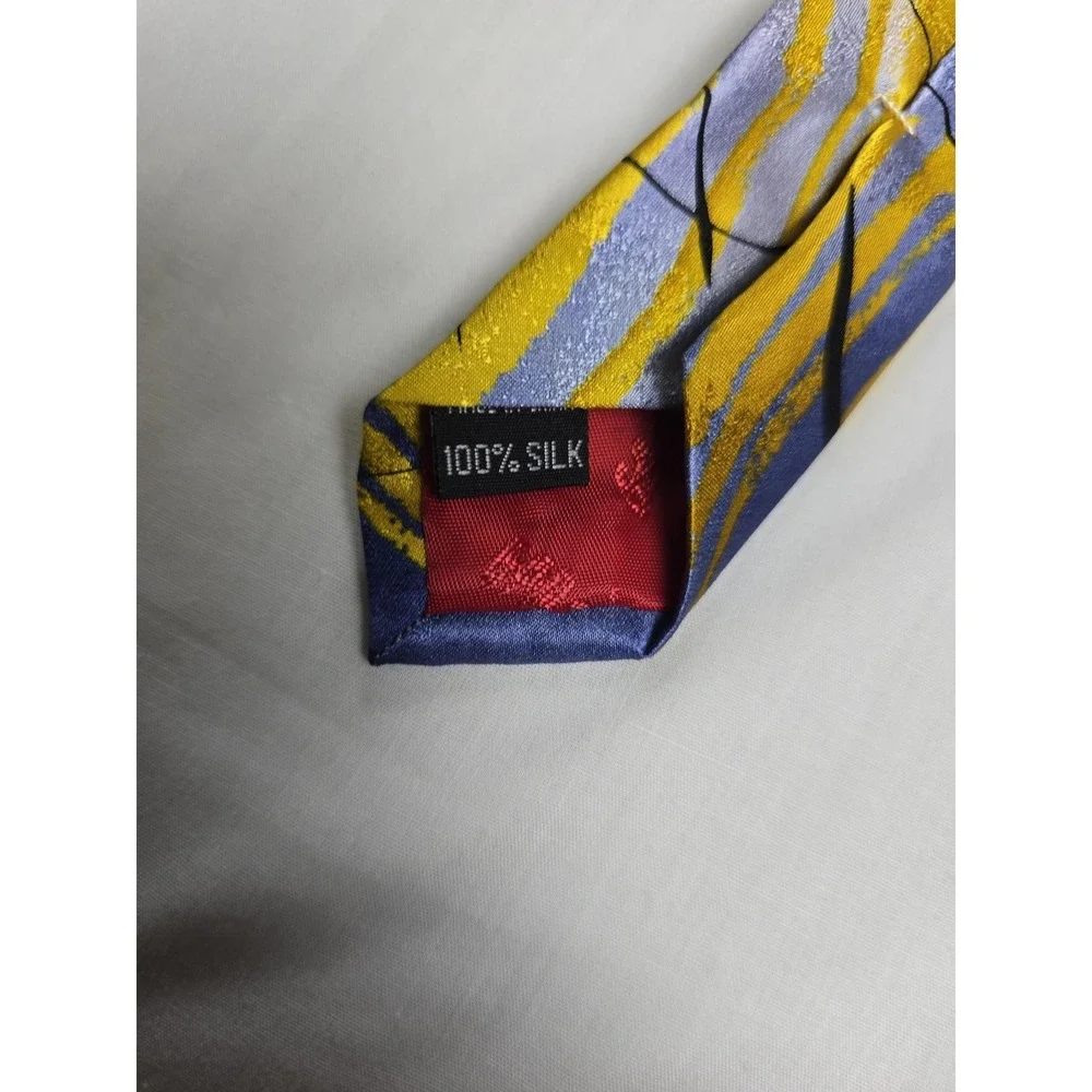 Garcia Tie‎ Mens Yellow Blue Snail Garden Collection 62 Silk Abstract Necktie
